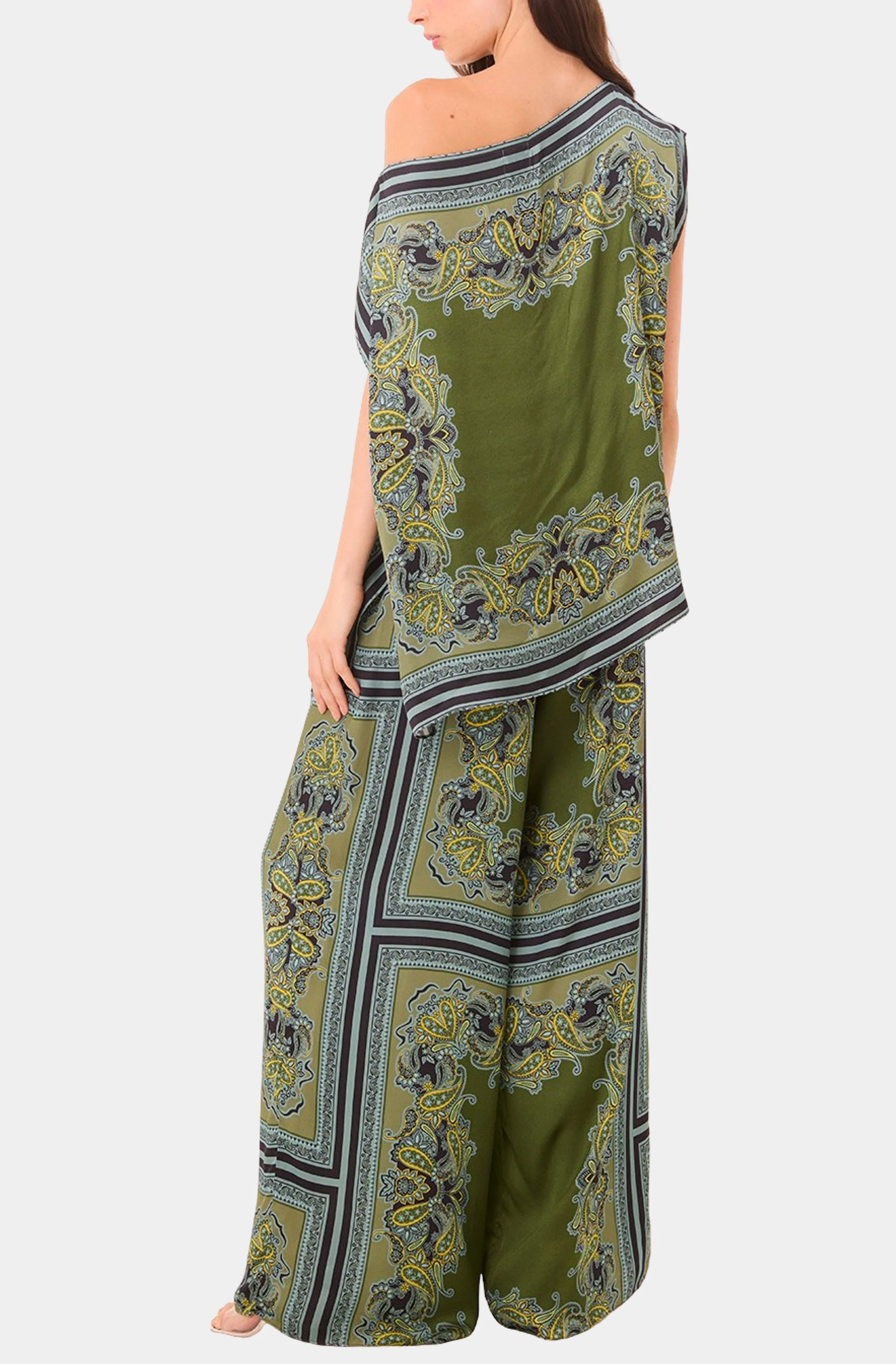Selena Pant - Image 5