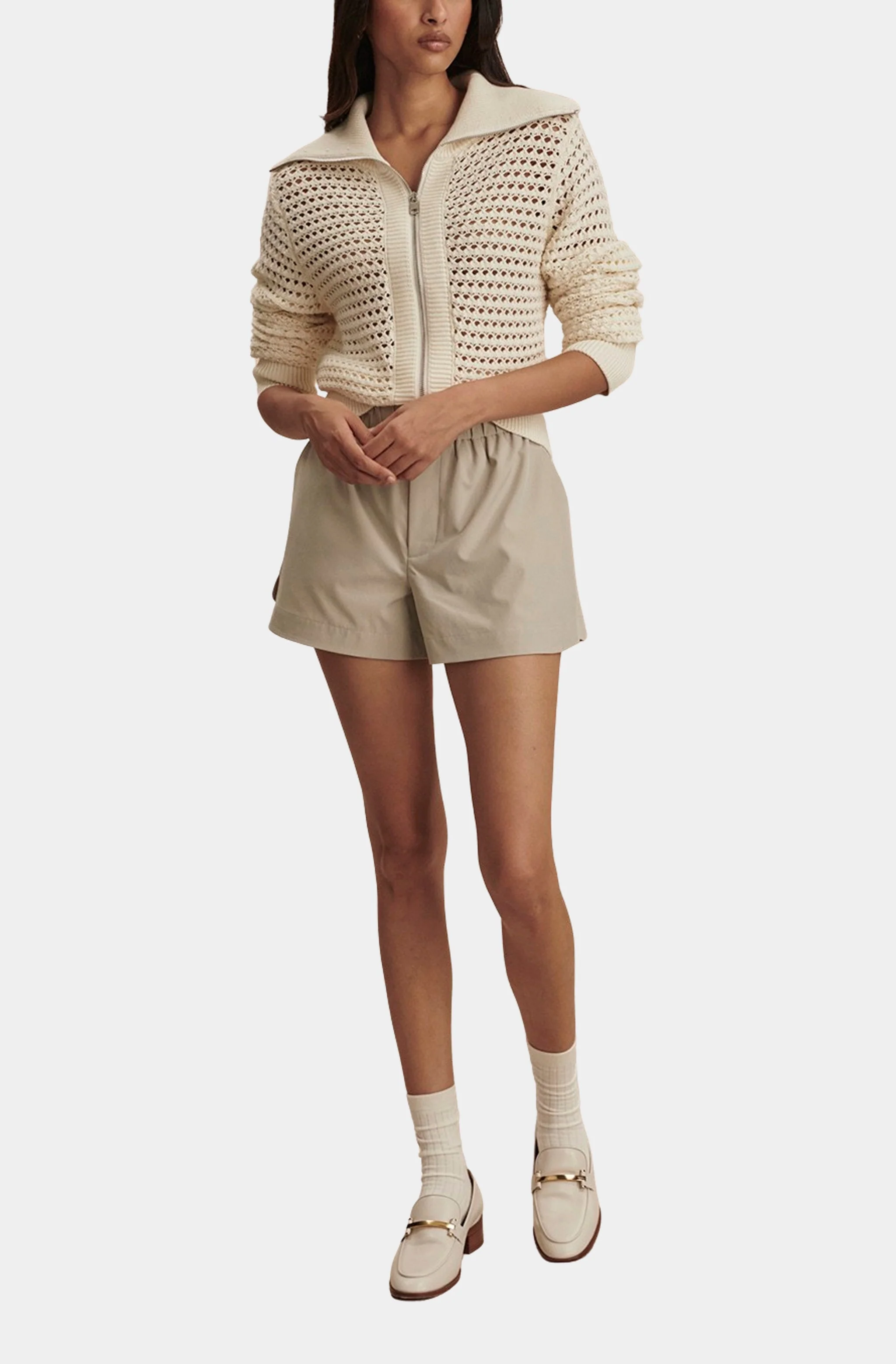 Nila Mid Rise Short 3.5" - Image 2